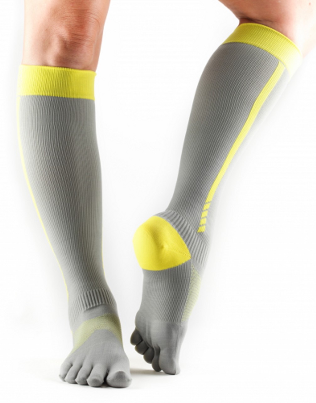 ZOE SPORT kompresní prstové podkolenky Toesox šedá / žlutá L
