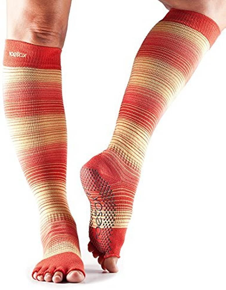 Levně SCRUNCH KNEE prstové protiskluzové podkolenky ToeSox - SUNRISE M